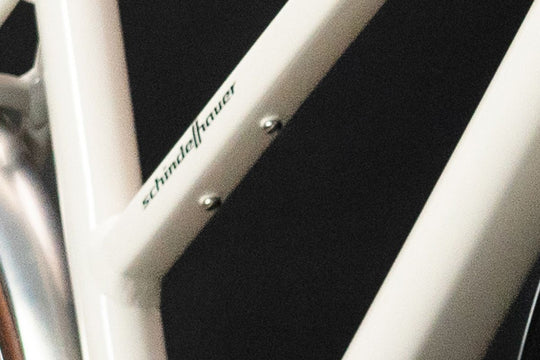 Schindelhauer Antonia – Cream White – Pinion 9 – maat 56 (M)