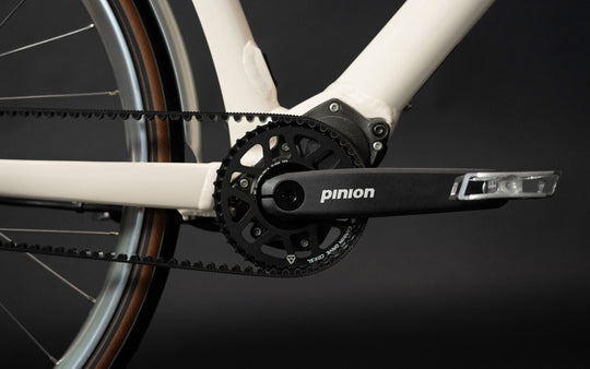 Schindelhauer Antonia – Cream White – Pinion 9 – maat 56 (M)