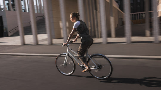 Schindelhauer Antonia – Cream White – Pinion 9 – maat 56 (M)